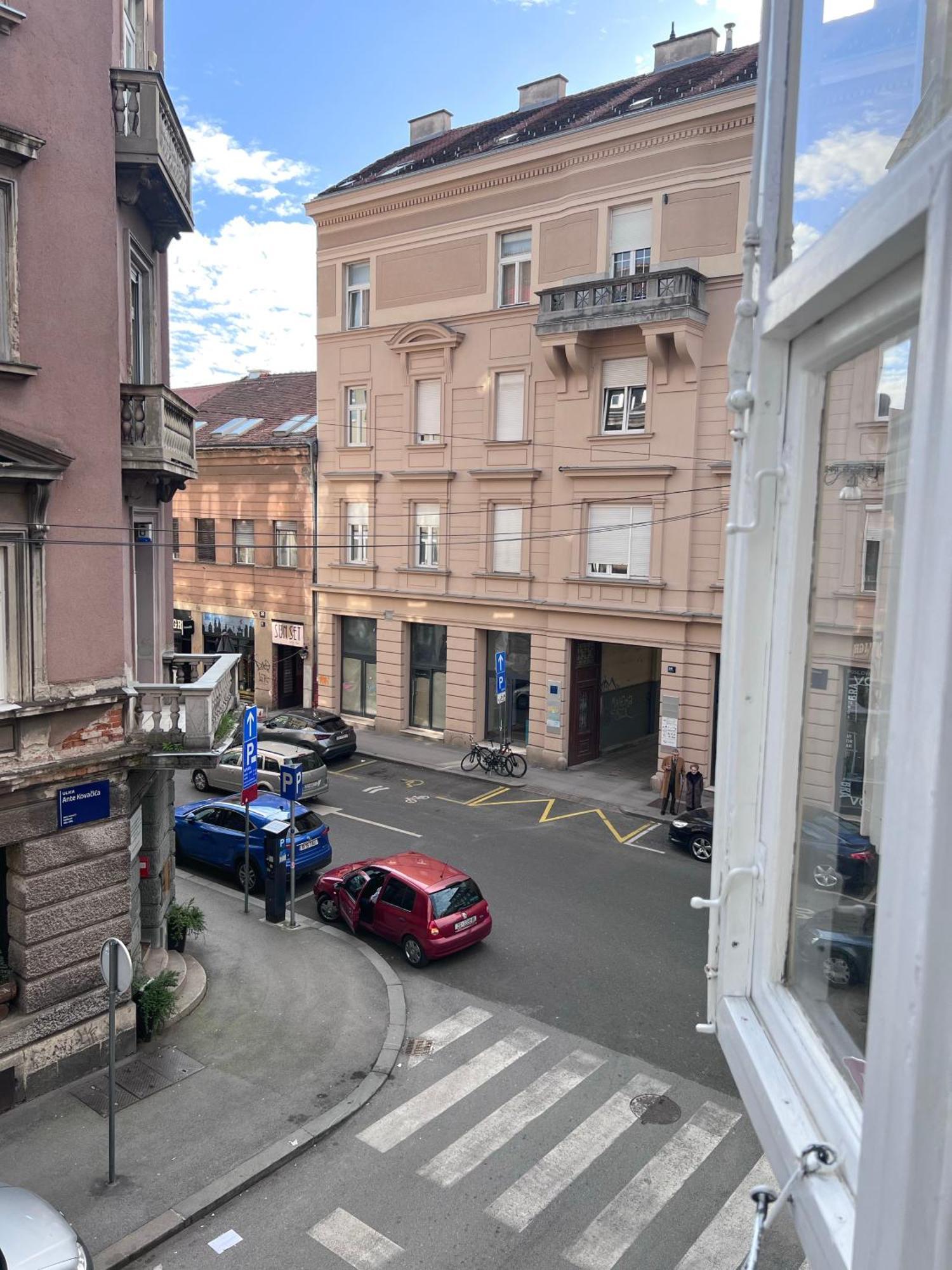 Central Dainty - Boutique Apartment In Zagreb City Centre Dış mekan fotoğraf